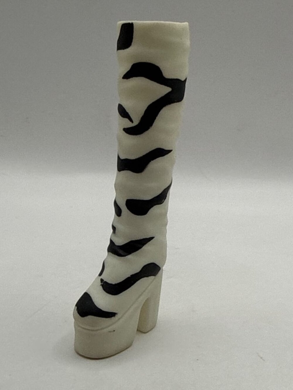 Vintage 1998 Galoob Spice Girls Doll Boot Zebra Platform Mel B Scary Spice Y2K